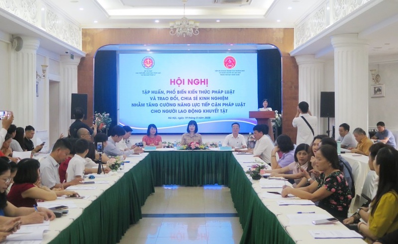 Tăng cường năng lực tiếp cận pháp luật cho người lao động khuyết tật